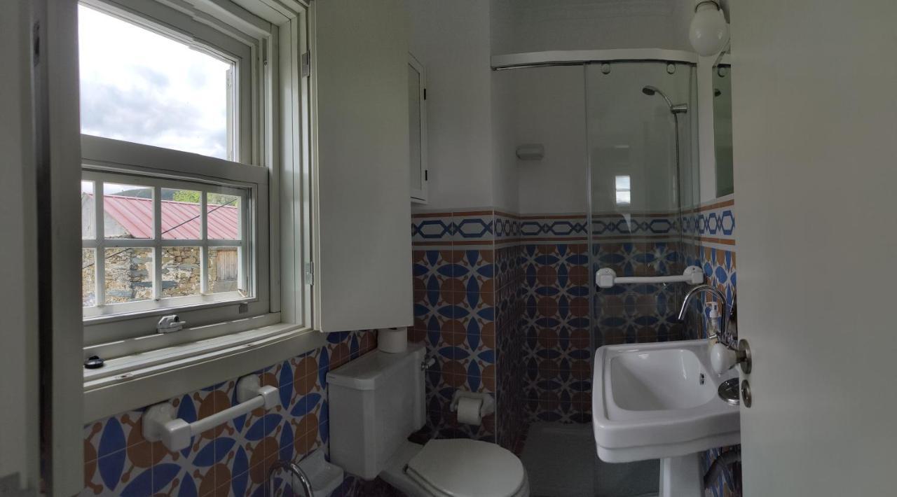 Vila Nazare Bed & Breakfast Castro Daire Ngoại thất bức ảnh
